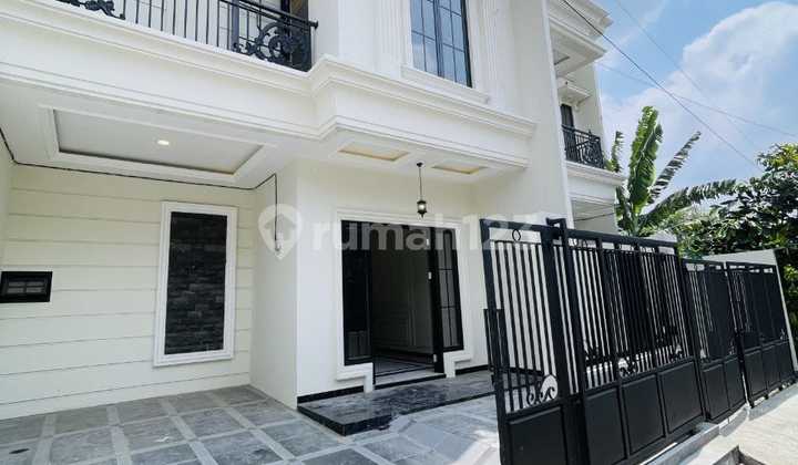 Rumah Mewah Dekat Ke Stasiun Depok.& Dekat Ke Alun Alun.depok 1
