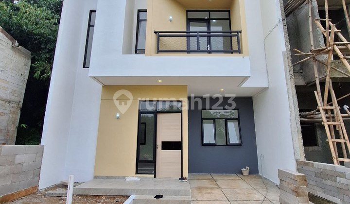 Hunian 2 Lantai Dekat Ke Alun - Alun Kota Depok & 10 Menit Ke Stasiun Depok 1