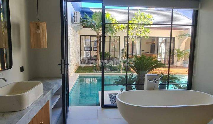 For Sale: Modern Luxury Villa in Jimbaran, Badung, Bali 2