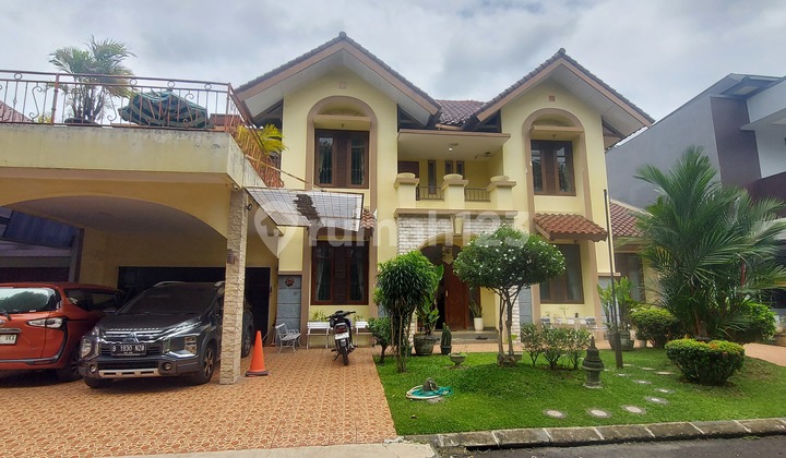 Dijual Rumah Dua Lantai Asri Di Sutra Kirana, Tangerang Selatan