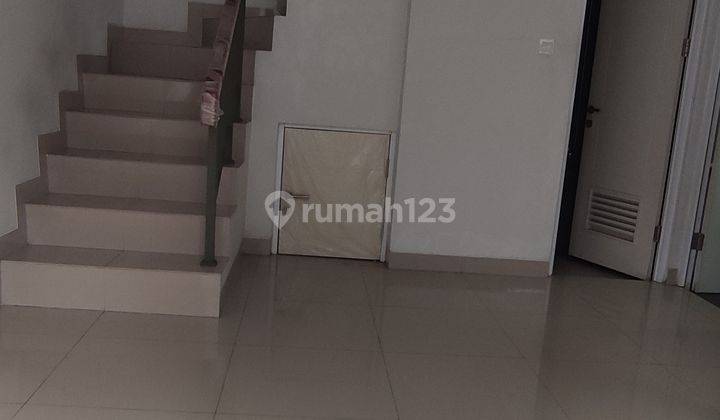 Termurah disewakan Malibu Village di Gading Serpong Tangerang 2