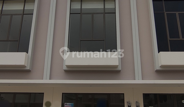 Cheapest for rent Aniva Grande shop house in Gading Serpong Tangerang