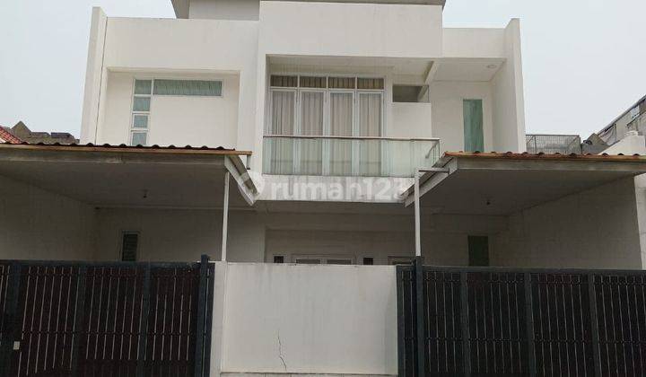 Termurah dijual rumah Sektor 1 A di Gading serpong Tangerang 1