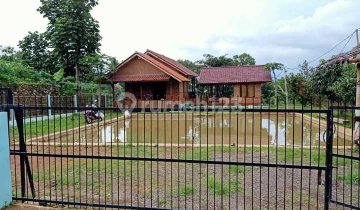 Rumah villa siap huni untuk liburan keluarga lengkap dengan kolam ikan dan kebun cimanggung Kabupaten sumedang Rancaekek  8