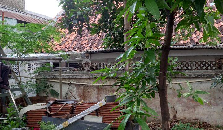 Rumah tua jln Tambak Raya
