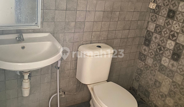 Rumah 2 Lantai Di Padonan Tibubeneng 8