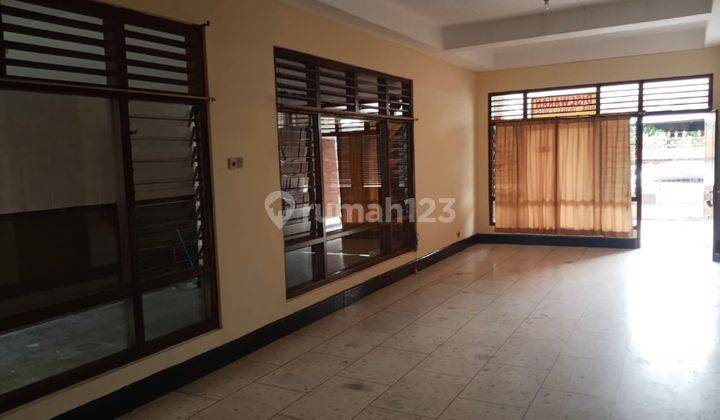RUMAH KANTOR DI JALAN TUNJUNG DENPASAR 4