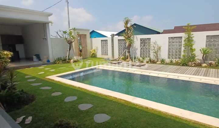 New 3 Br Villa At Cemagi Badung Bali