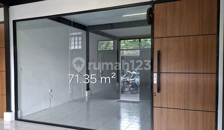 1-Story Commercial Space on Sunset Road Denpasar Bali