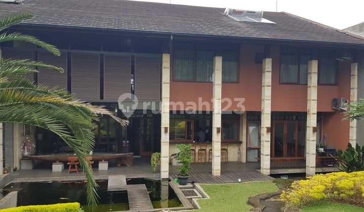 Rumah Mewah Murah di Setraduta Bandung Rumah Mewah Murah di Setraduta Bandung