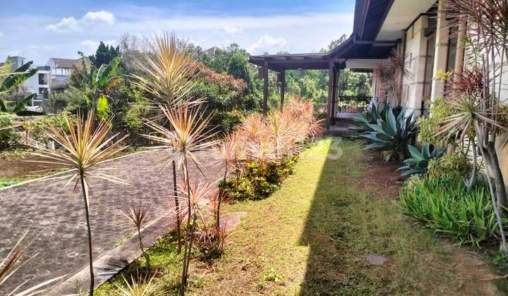 Rumah Mewah siap Huni Setiabudhi Regency