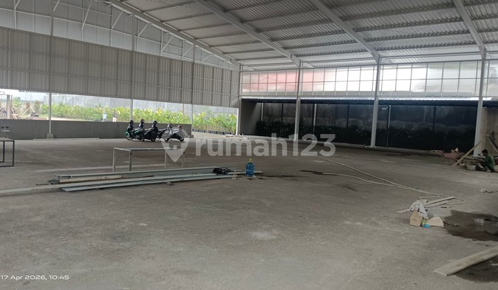 Sell Warehouse Cimahi Main Road New Building Suitable for Padel, Office, Showroom, Hotel, Etc.