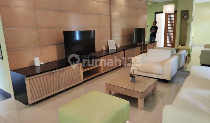 Nice minimalist house in Pasteur area 2