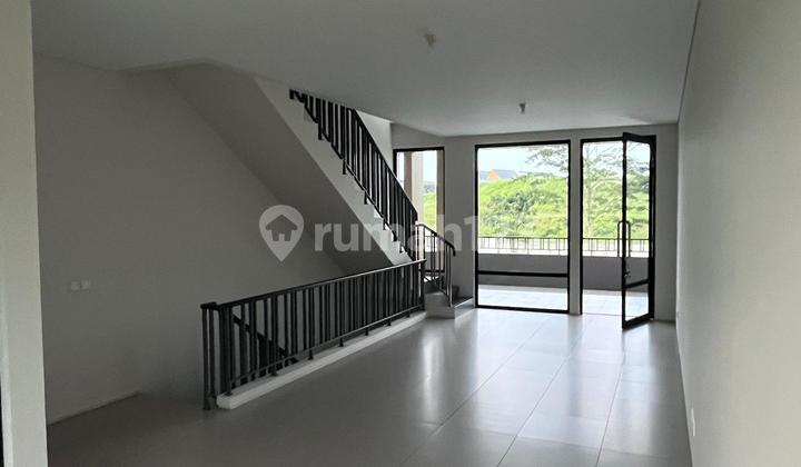 Cheap Rent for Shophouse at Pancatengah, Kota Baru Parahyangan Cheap Rent for Shophouse at Pancatengah, Kota Baru Parahyangan