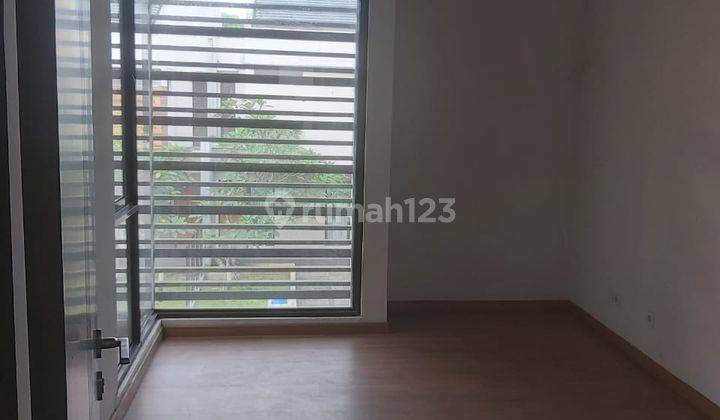 Rumah disewa blm prn dihuni 2 Lantai 2