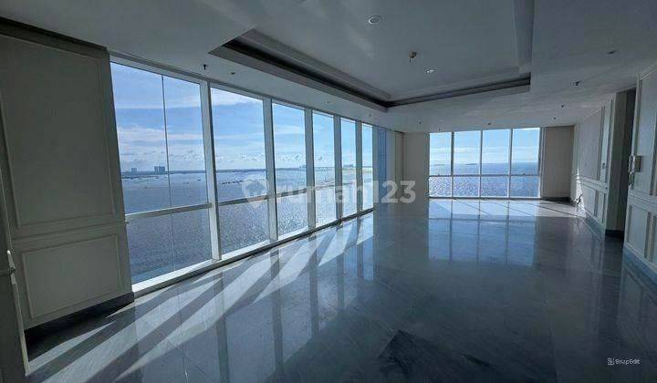 3+1BR 243m Furnished Private Lift Sea View Apartemen Regatta Pm Pantai Mutiara 1