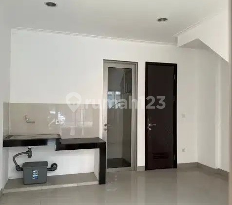 Rumah Cluster Scarlet PIK 2 4,5x10 2KT Siap Huni Ada Clubhouse 2