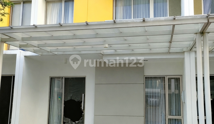 Best Price Cleveland House Pik 2 79M2 2+1KT Fully Furnished KPR Available