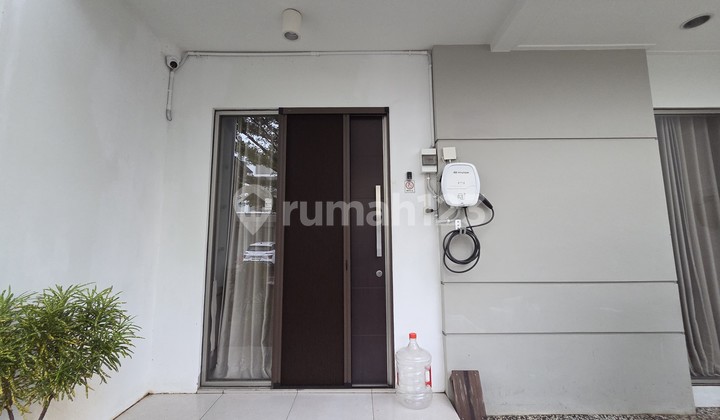 North Magenta PIK 2 House 6x10 Fully Furnished Luxury Full Vinyl 11