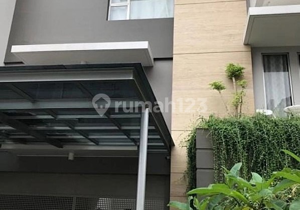 Rumah Cluster Serenade Lagoon Golf Island PIK 12x20 4+1KT Free AC 2