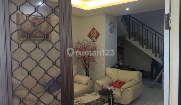 Rumah 2 Lantai 140m2 4+1kt di Grogol Petamburan Jakarta Barat 2