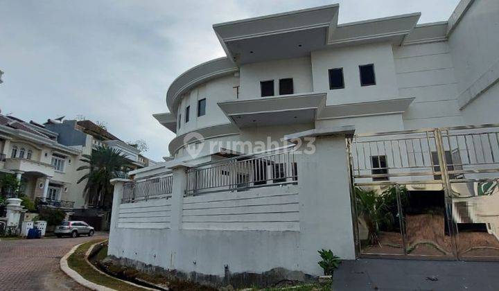 Rumah Hoek 2lt 22x25 550m2 7kt di Pantai Mutiara Jakarta Utara 2