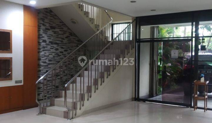 Ruko Siap Pakai 4 Lantai 10x21,4 214m2 di Gambir Jakarta Pusat  2