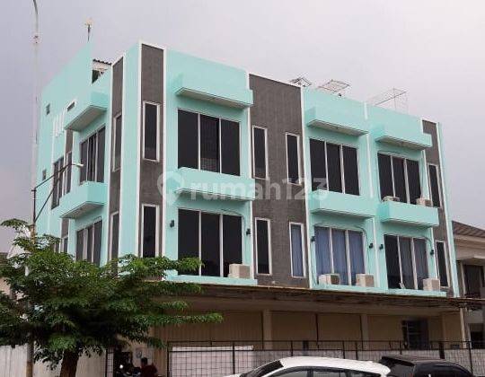 Ruko 3 Gandeng 15x20 300m2 di Perumahan Banjar Wijaya Cipondoh 1