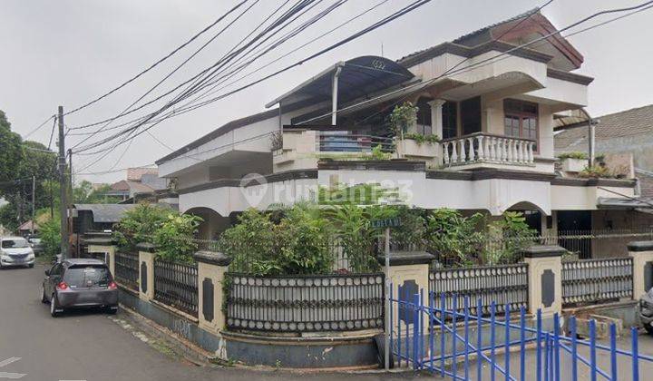 Rumah Hoek 2 Lantai 313m2 4+1kt di Kebon Jeruk Jakarta Barat 1