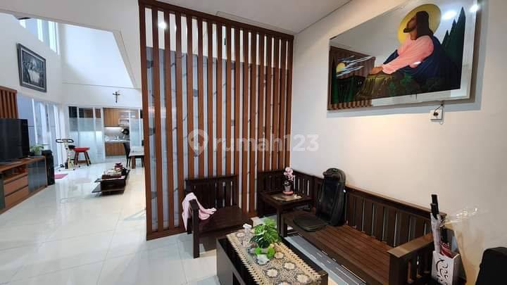 Rumah 3lt 10x23 230m2 4kt di Taman Sari Mangga Besar  2