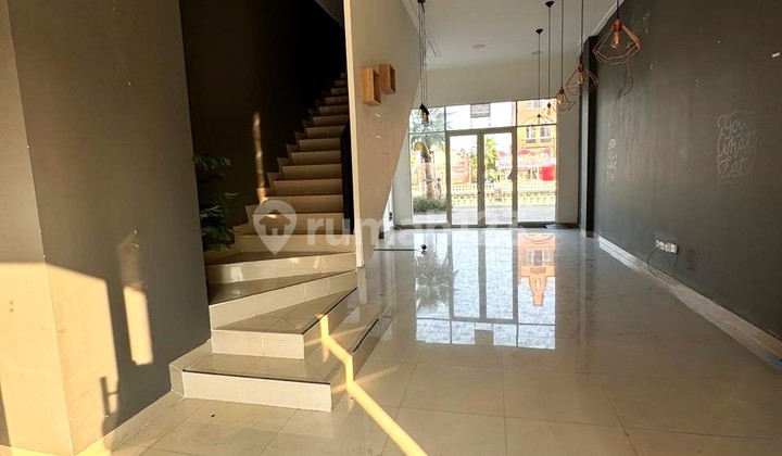 Ruko La Riviera Riverview PIK 2 4,5x12 2 Muka Hdp Danau Dan Badan