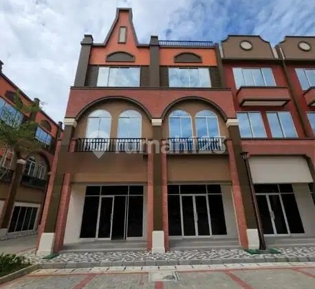 Ruko La Riviera Hoek Tipe Garden Pik 2 5X15 Lokasi Strategis