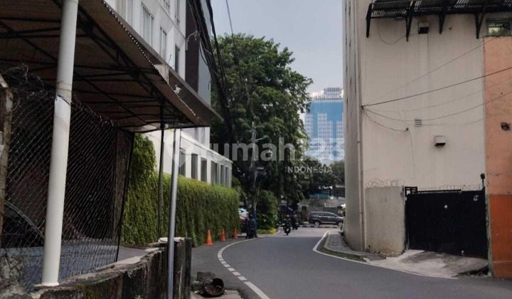 Rumah 288m2 SHM Kebon Kacang Tanah Abang Strategis Dkt Jalan Raya 2