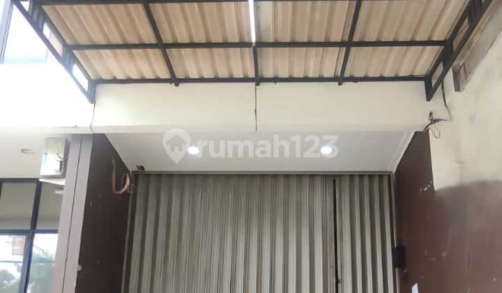 Rukan Baru Minimalis Modern 56M2 4X14 SHM Siap Pakai di Puri Jakbar 2