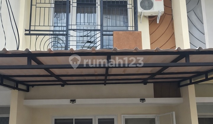 Rumah Golden Palm Cluster Montgomery Jakbar 4X12,5 2Kt SHM Siap Huni Rumah Golden Palm Cluster Montgomery Jakbar 4X12,5 2Kt SHM Siap Huni