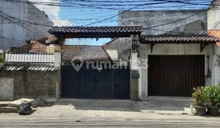 Rumah Tua Hitung Tanah Karang Anyar Luas 264M2 SHM Hadap Jalan Raya Rumah Tua Hitung Tanah Karang Anyar Luas 264M2 SHM Hadap Jalan Raya