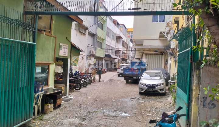 Ruko Pinangsia Taman Sari 3Lt 4,5x15 One Gate System Strategis