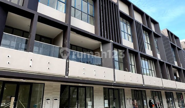 Ruko Enchante Business Park BSD 3 Floors 4.2x13 Strategic Location Ruko Enchante Business Park BSD 3 Floors 4.2x13 Strategic Location