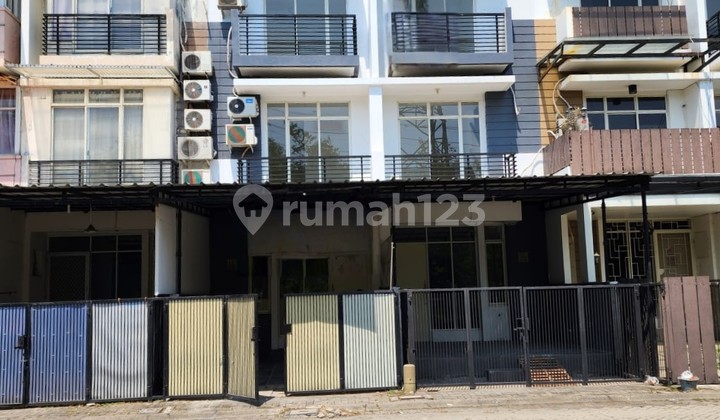 Rumah Katamaran Indah Pik 3Lt Luas 46M2 4X11,5 3+1Kt Siap Huni Rumah Katamaran Indah Pik 3Lt Luas 46M2 4X11,5 3+1Kt Siap Huni
