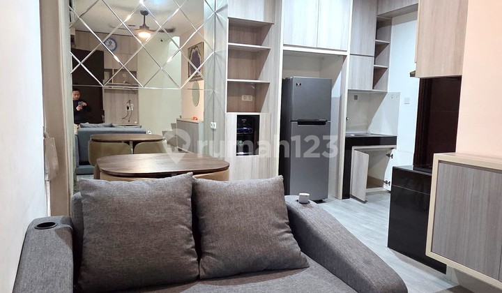 North Magenta PIK 2 House 6x10 Fully Furnished Luxury Full Vinyl 2