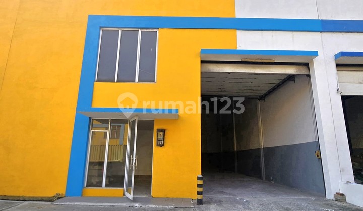 Dijual Gudang Bizpark Cakung 432M2 bisa Gandeng Type Office Siap Pakai