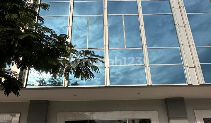 Brand New Ruko Soho Wallstreet Pik 2, 3.5 Floors 8x18, Strategic Location Brand New Ruko Soho Wallstreet Pik 2, 3.5 Floors 8x18, Strategic Location