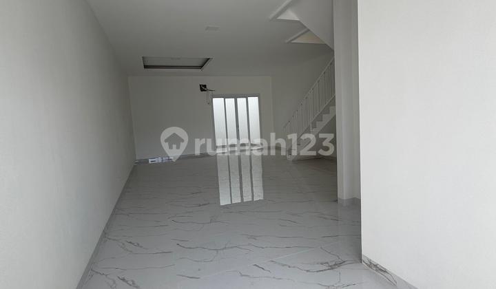 Rumah Taman Villa Meruya 2Lt 6x21 4+1KT SHM Ready 2 Unit Bisa KPR 2