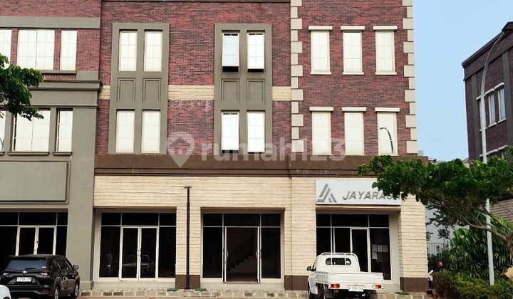 Ruko Boston Pik 2 4,5X15 Siap Pakai Strategis Hadap Jalan Raya