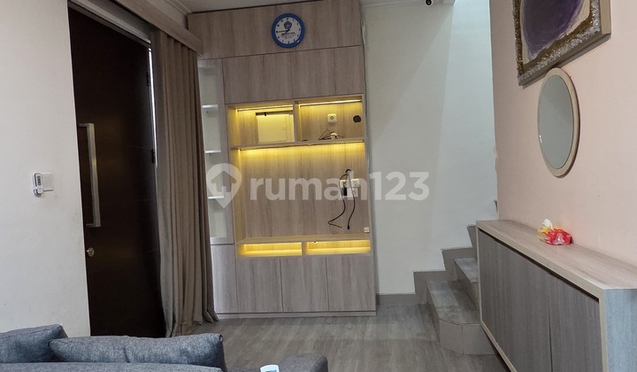 North Magenta PIK 2 House 6x10 Fully Furnished Luxury Full Vinyl 4