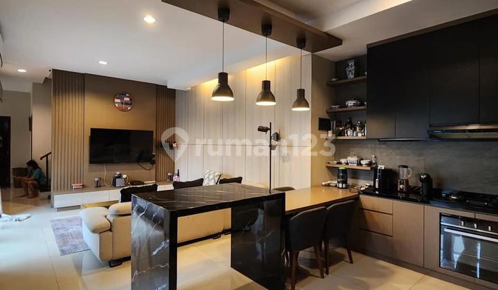 For Rent: Bali Villa in Pondok Labu Area, Fully Furnished, Ready to Move In