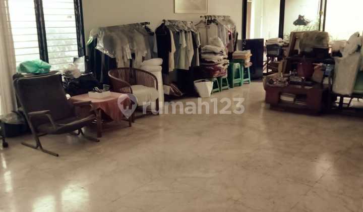 Dijual Rumah di Tomang LT 301m2 Sdh SHM, Jakarta Barat 2