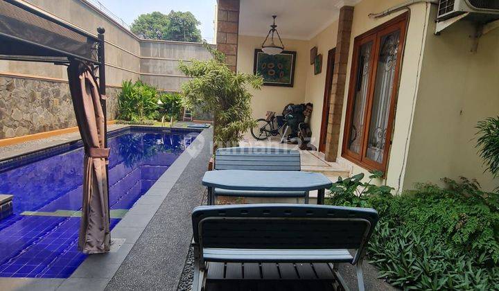 Dijual Rumah Bintaro 2 Lantai Swimming pool , taman & Gajebo. Jakarta Selatan 1