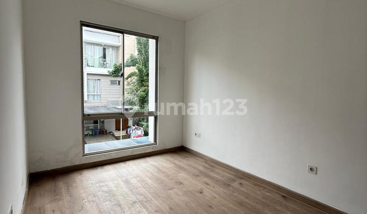 Dijual Rumah Siap Huni 2 Lantai Golf Island Pik Cluster Harmony