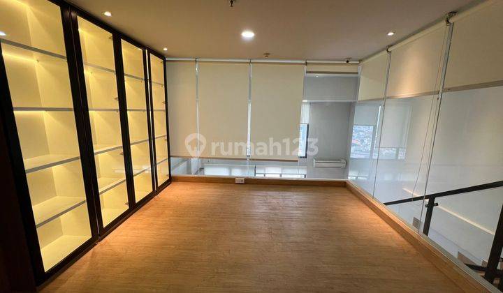 Disewakan Apartemen SOHO Pancoran Type Loft 2BR Unfurnished, Jakarta Selatan 2